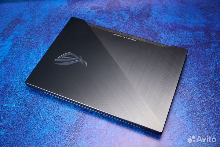 Asus ROG, Игровой ноутбук - Core i7 + RTX 2060