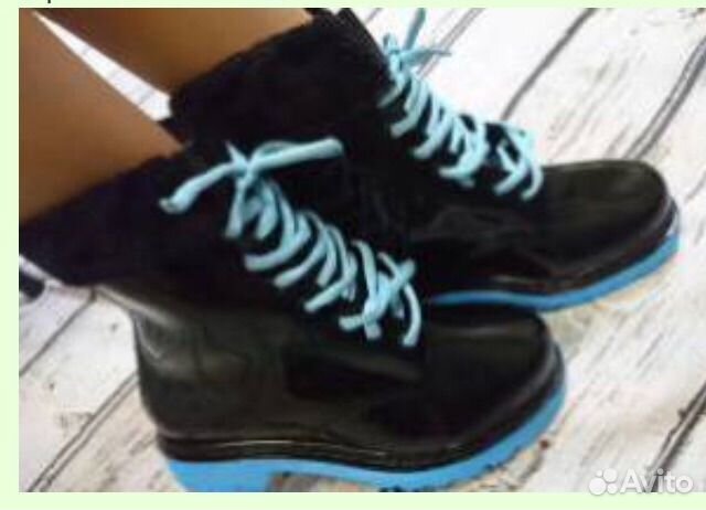 Резиновые ботинки