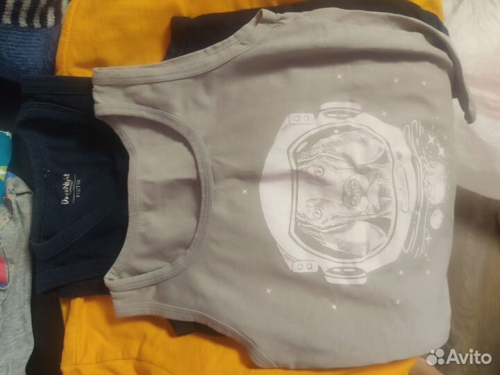 Шапки, кофты, футболки