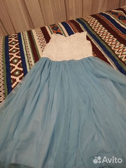 Нарядное платье для девочки 134