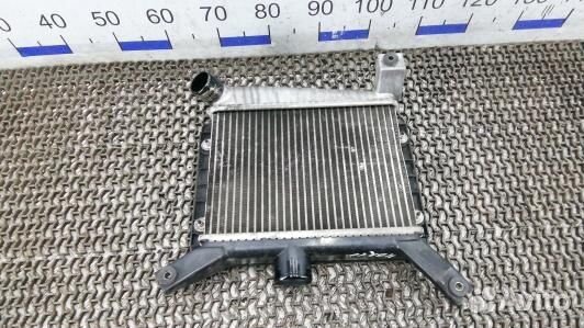Радиатор интеркуллера toyota RAV 4 ZCA2 (4BR10KC01
