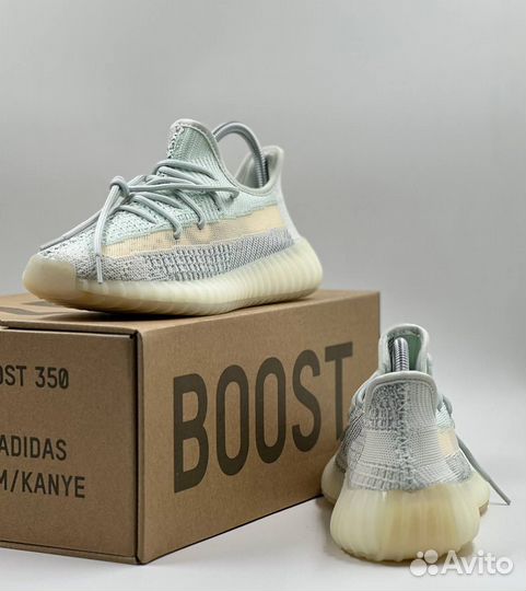 Кроссовки Adidas Yeezy Boost 350