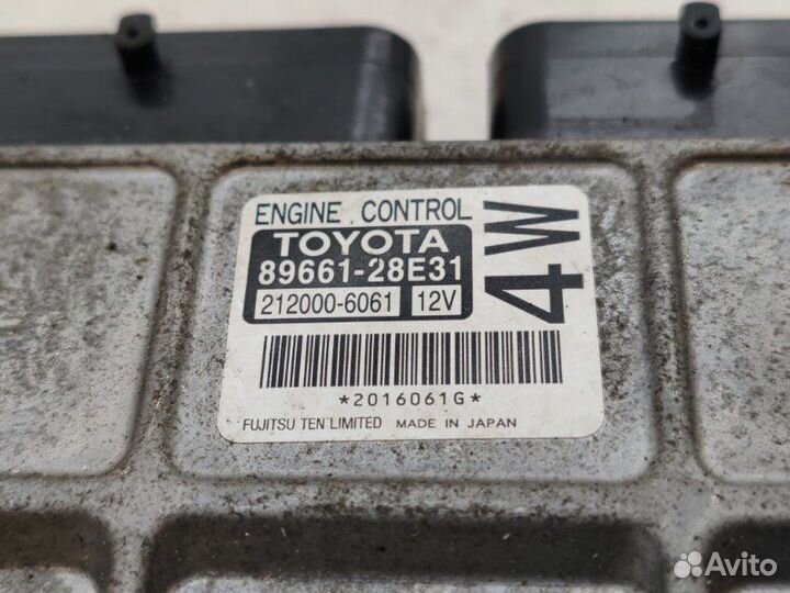 Блок управления EFI Toyota Noah ZRR75 3zrfae