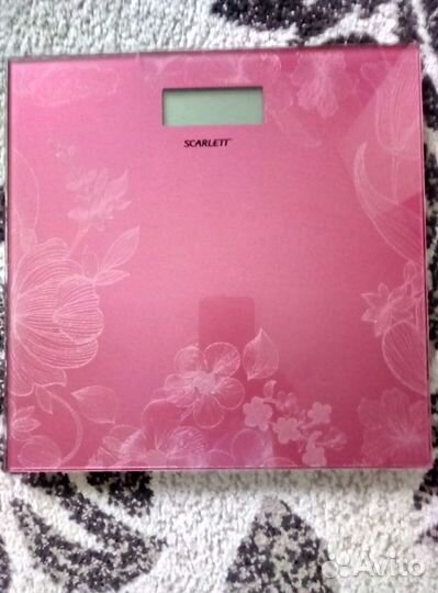Напольные весы scarlett б/у