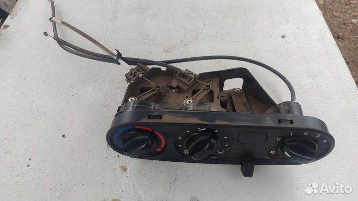 Блок управления печкой Шевроле Нива