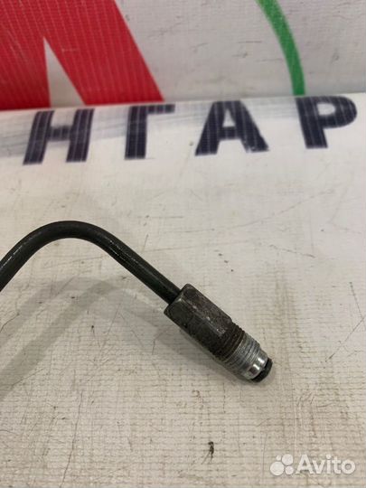 Тормозная трубка задняя правая Mitsubishi Lancer