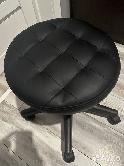 Стул на колесах бу