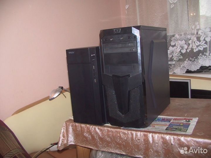 Компьютерные системные блоки рабочие