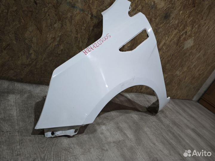 Крыло переднее левое Kia rio 3