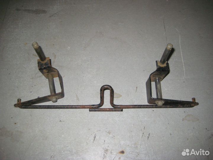 Детский педальный трактор 