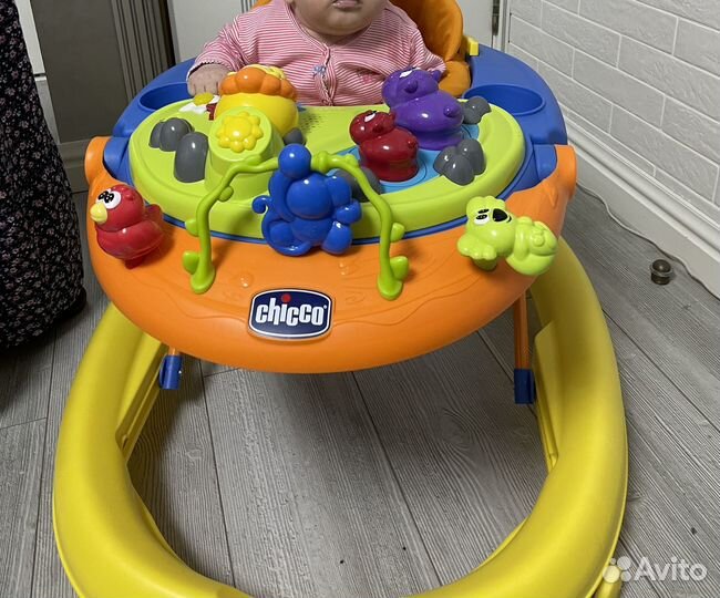 Ходунки chicco почти новые