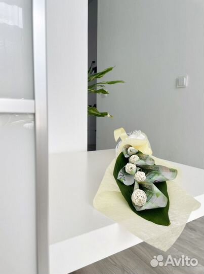 Букет из денег