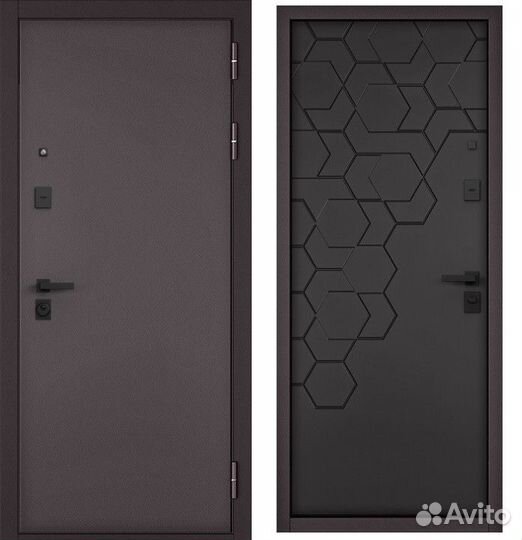 Дверь входная в квартиру