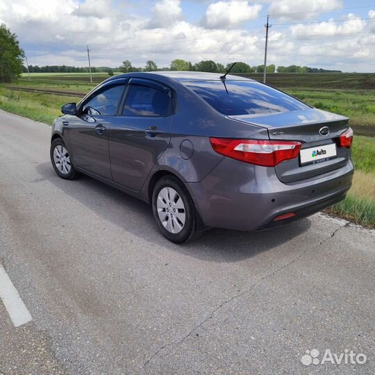 Kia Rio 1.6 AT, 2012, 200 000 км
