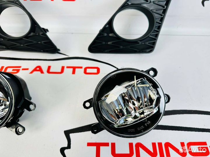 Противотуманные фары Lexus IS 250 350 GS 250 V7523