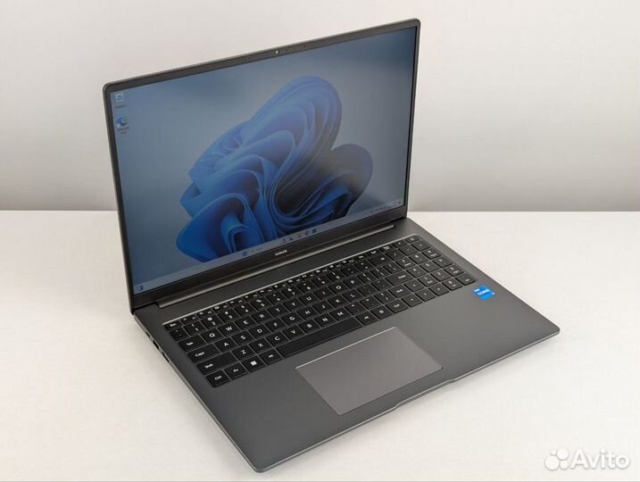 Honor MagicBook X16 i5-12450H 16/512GB IPS Ноутбук