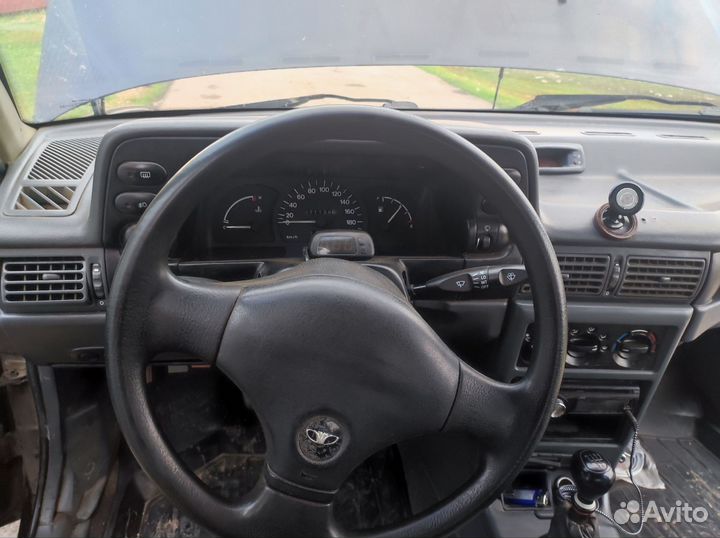 Daewoo Nexia 1.5 МТ, 2005, 271 000 км