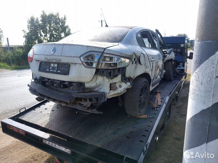 Renault Fluence 2014г по частям