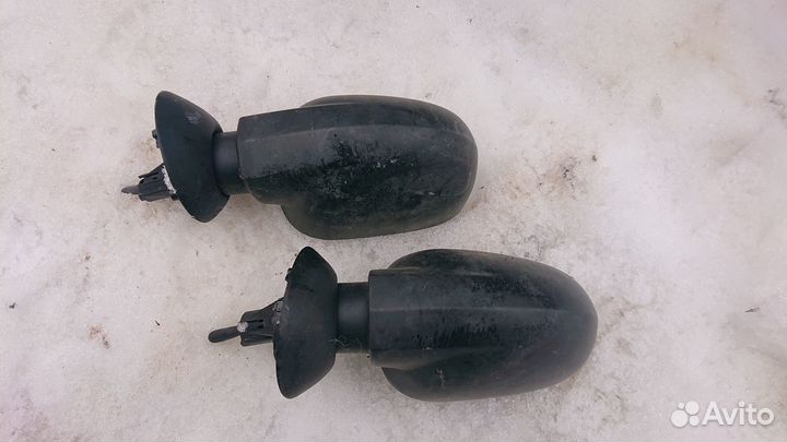 Зеркала на Рено логан