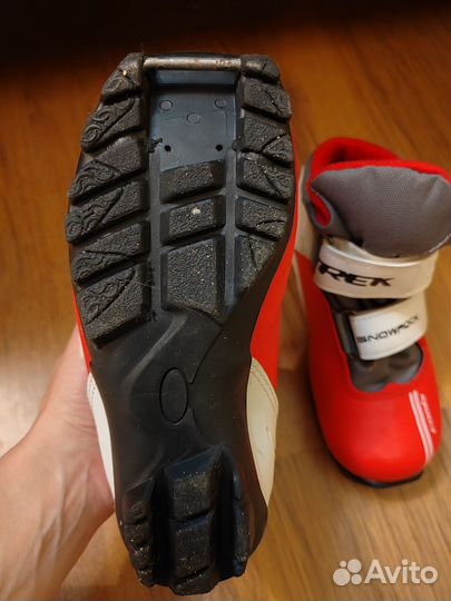 Лыжные ботинки