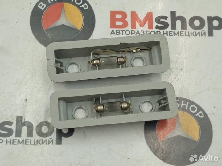 Плафон салонный Bmw X5 E53 M54B30 2006