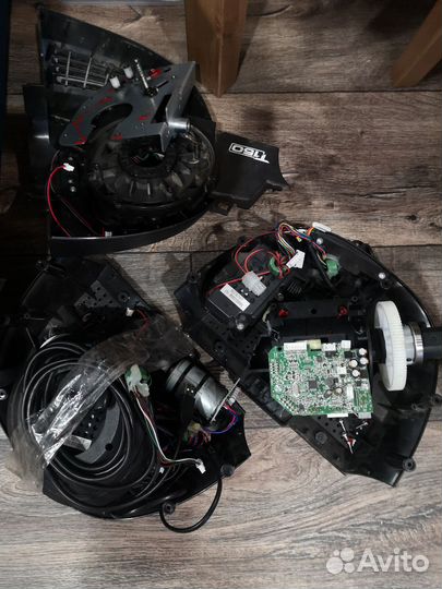 Руль ThrustMaster T150 на запчасти есть почти всё