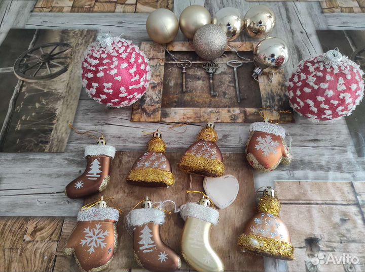 Елочные игрушки