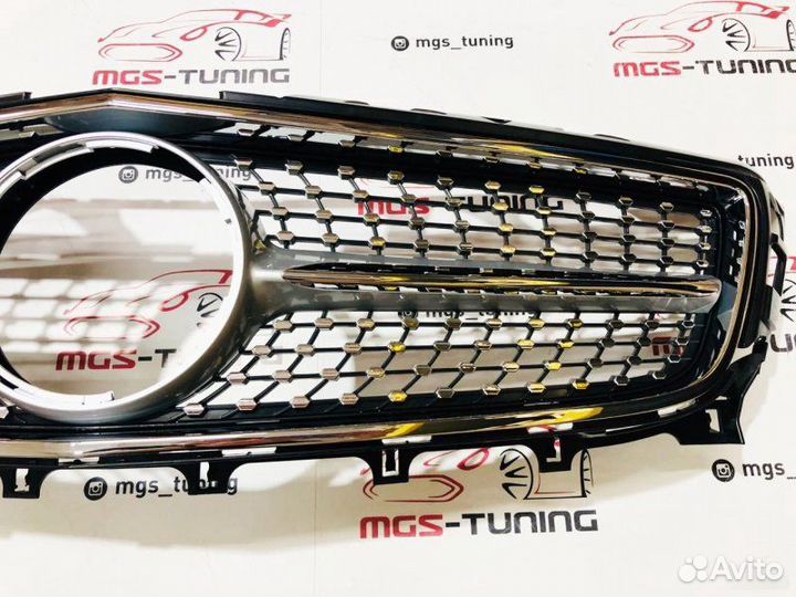 Решетка радиатора CLS W218 Diamond Silver 10-14