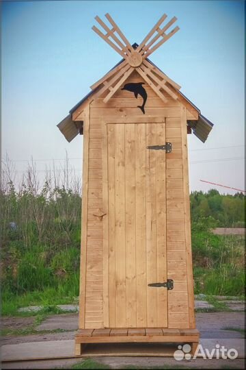 Уличный туалет деревянный HME555