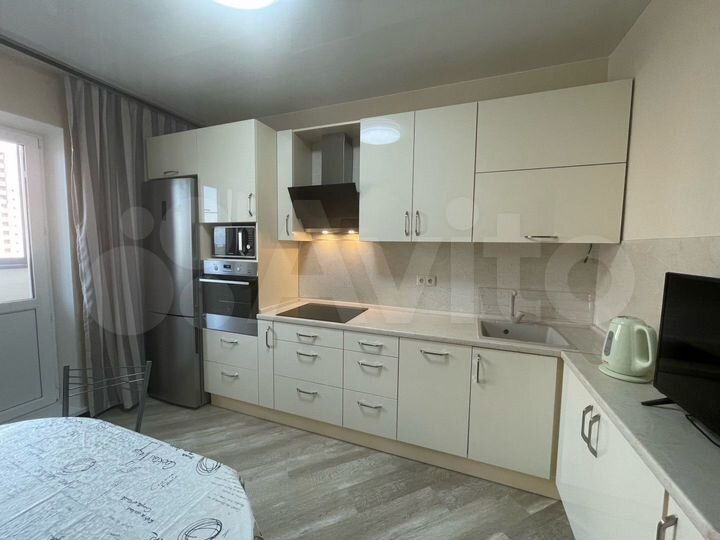 2-к. квартира, 52,1 м², 7/16 эт.