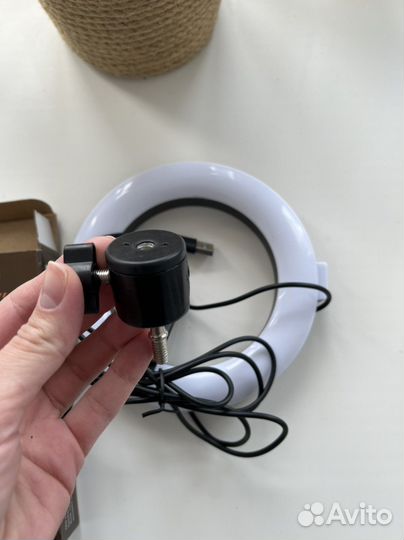 Кольцевая лампа 16см новая