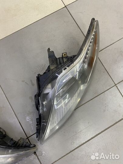 Фары на Ford mondeo 4