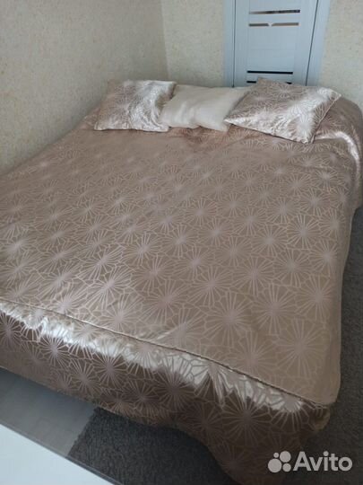 Продам комплект