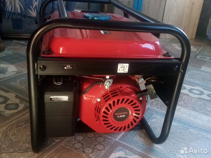 Бензиновый генератор