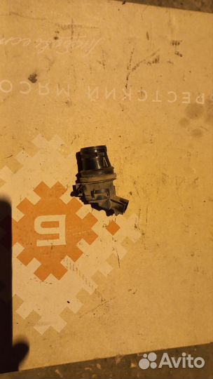 Насос омывателя на Тойота королла 150 кузов