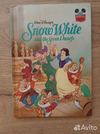 Детские книги на английском и немецком языках