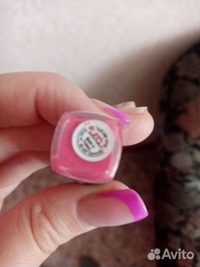 Блеск для губ Avon