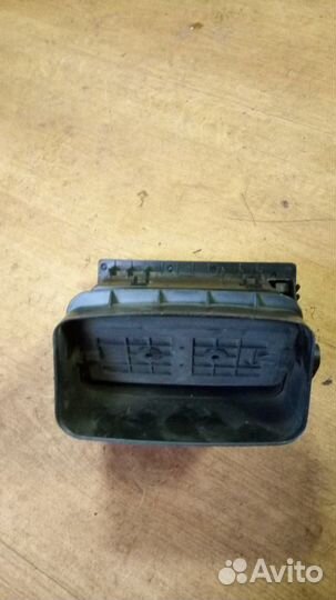 Дефлектор воздуховода Форд мондео 3 рест правый