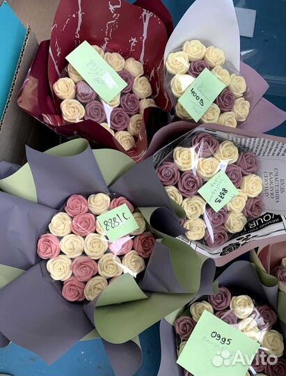 Сладкий подарок девушке