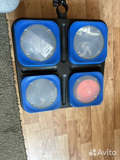 Стол Волжанка рыболовный под 4-ре контейнера