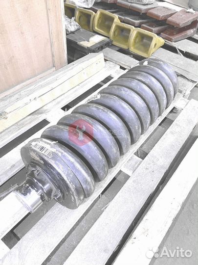 Натяжитель гусеницы JCB JS330autotier3JSA0132