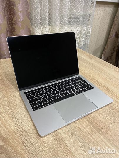 Apple MacBook Pro 13 2016