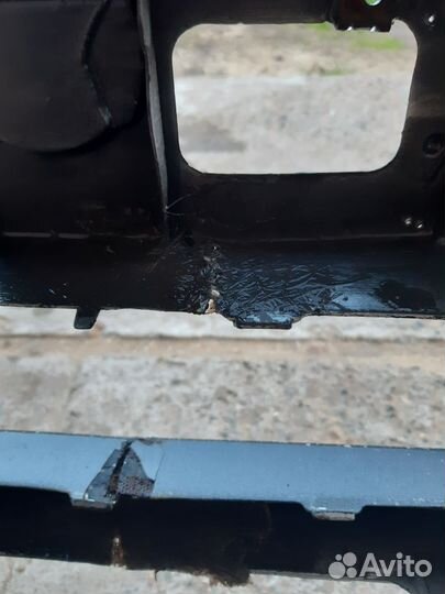 Бампер оригинал