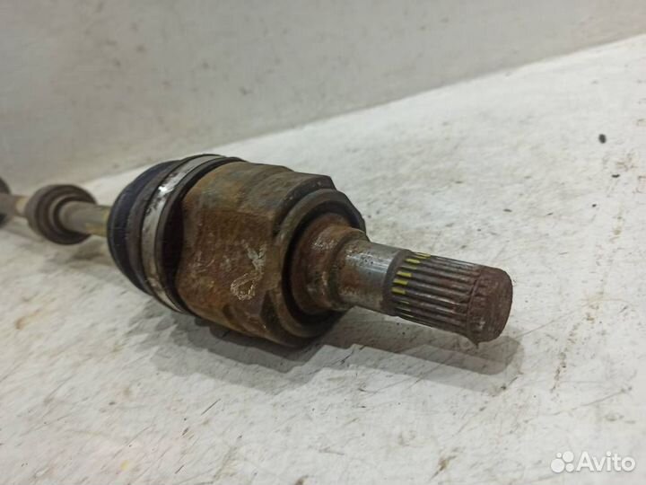 Привод передний правый Киа