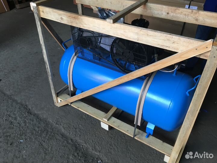 Компрессор 100 л CE 100-V38