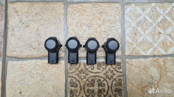 Датчик парковки парктроник VAG VW Audi 5Q0919275B