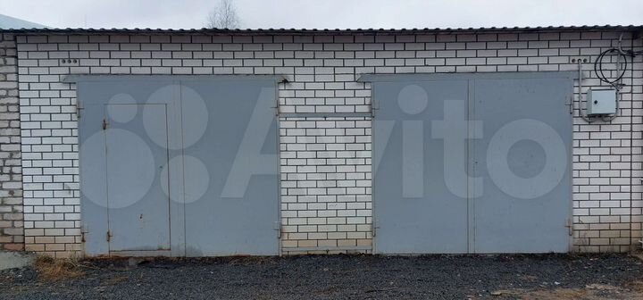 Гараж, > 30 м²