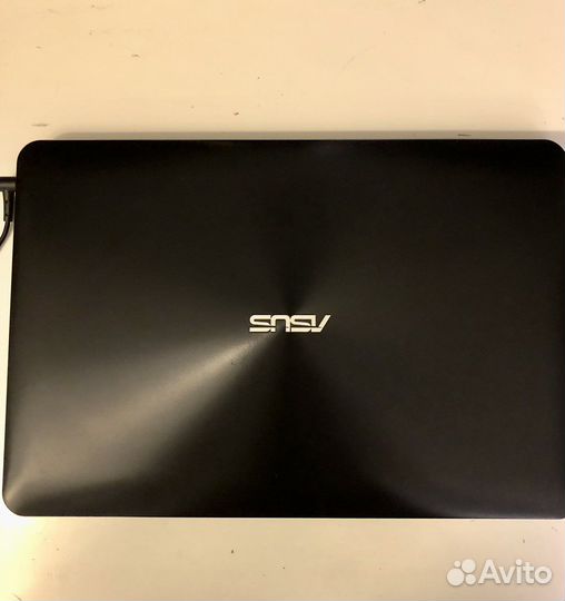 Ноутбук asus x555l