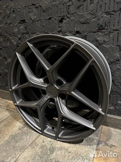 Новые оригинальные диски R19 5x108 Makstton