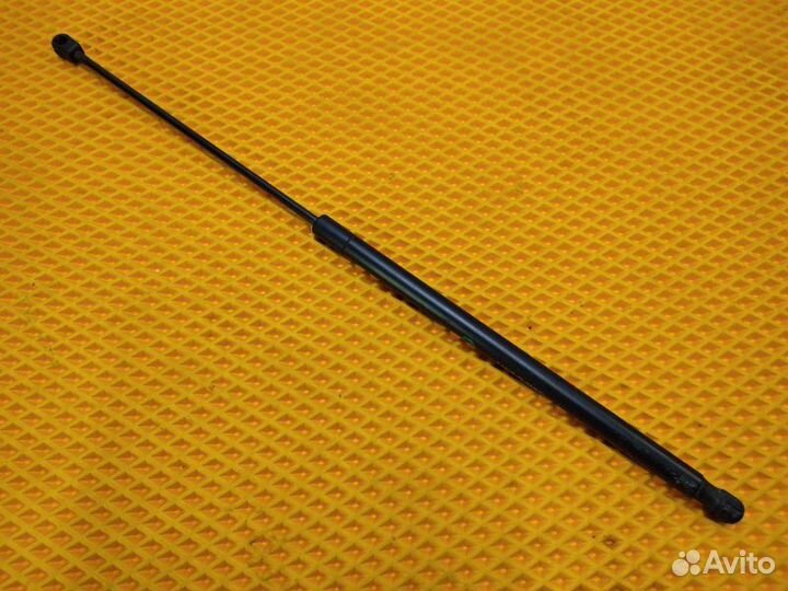 Амортизатор капота Mercedes Cls W219 3.5 2007